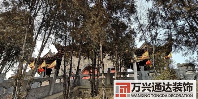 庙旁边的房子风水庙前后左右的房子风水