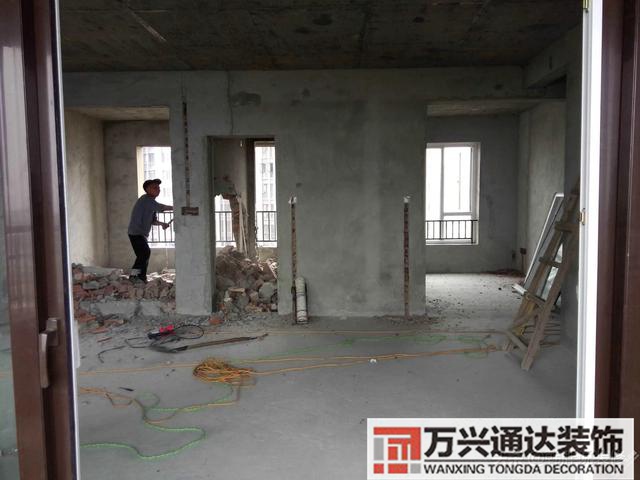 装修砸墙装修砸墙一般要几天